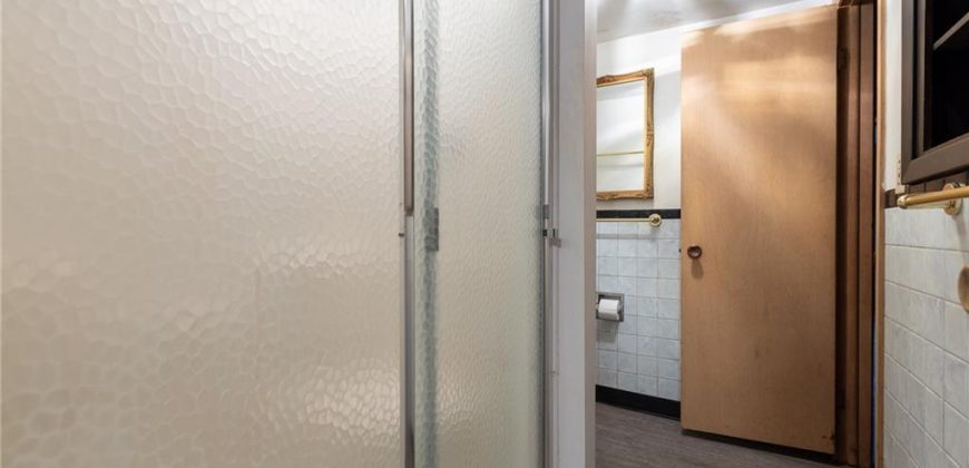 Homes for Sale in Kansas City, MO 64119 | 483 NE Meadowbrook Road