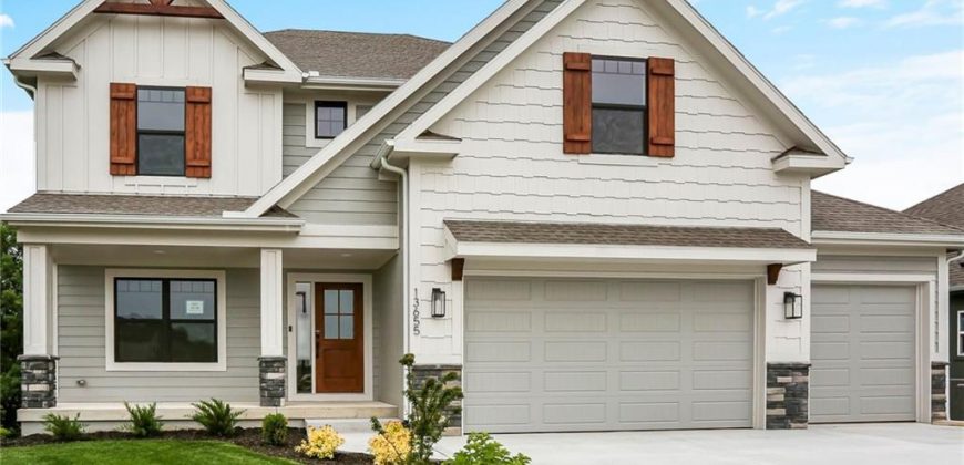 Homes for Sale in Parkville, MO 64152 | 13655 NW 70th Street Homes for Sale in Parkville, MO 64152 | 13655 NW 70th Street