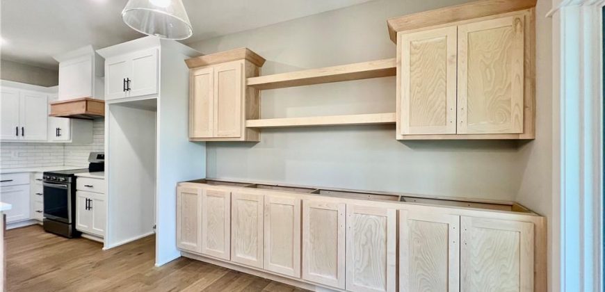 Homes for Sale in Liberty, MO 64068 | 1980  Longview Drive