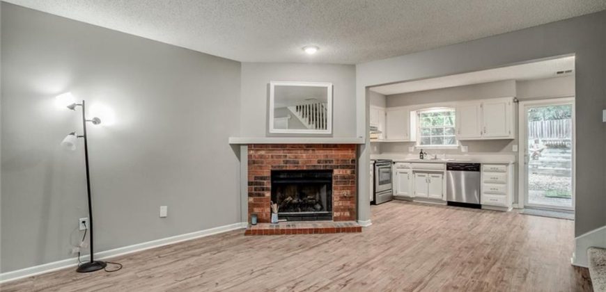 Homes for Sale in Kansas City, MO 64151 | 5516 NW 66th Terrace