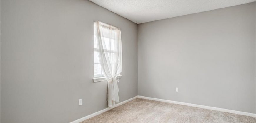 Homes for Sale in Kansas City, MO 64151 | 5516 NW 66th Terrace