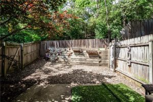 5516-NW-66th-Terrace-mls-2548280-image-1