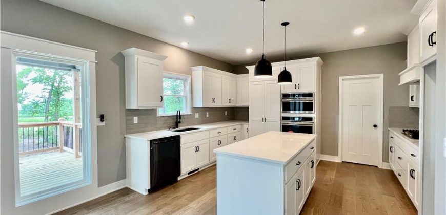 Homes for Sale in Liberty, MO 64068 | 1972  Longview Drive