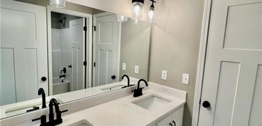 Homes for Sale in Liberty, MO 64068 | 1972  Longview Drive