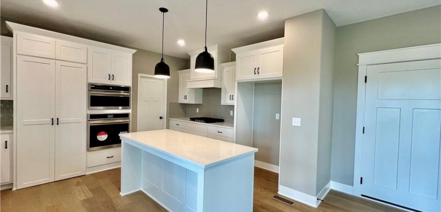 Homes for Sale in Liberty, MO 64068 | 1972  Longview Drive