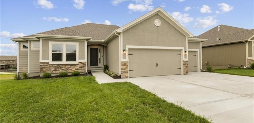 Homes for Sale in Kansas City, MO 64156 | 3712 NE 90th Terrace