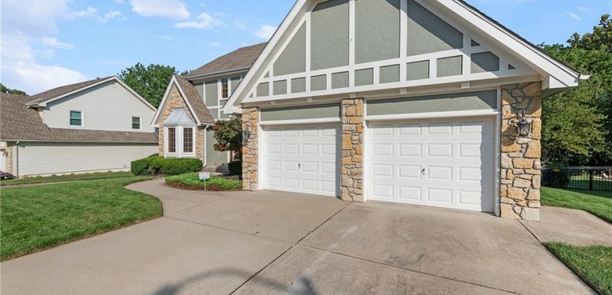 Homes for Sale in Kansas City, MO 64155 | 1606 NE 100th Court