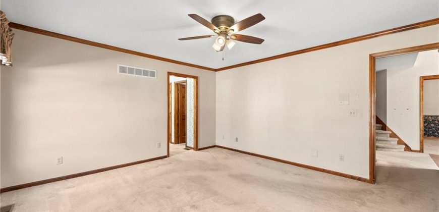 Homes for Sale in Kansas City, MO 64155 | 1606 NE 100th Court