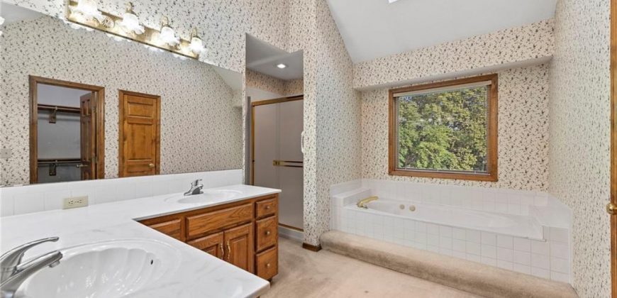 Homes for Sale in Kansas City, MO 64155 | 1606 NE 100th Court