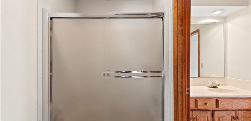 Homes for Sale in Kansas City, MO 64155 | 1606 NE 100th Court