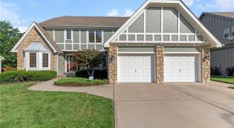 Homes for Sale in Kansas City, MO 64155 | 1606 NE 100th Court