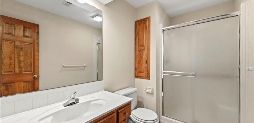 Homes for Sale in Kansas City, MO 64155 | 1606 NE 100th Court