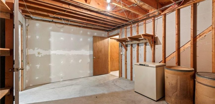 Homes for Sale in Kansas City, MO 64155 | 1606 NE 100th Court