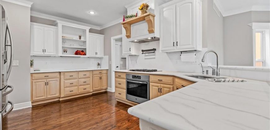 Homes for Sale in Smithville, MO 64089 | 607  Indian Trail Court