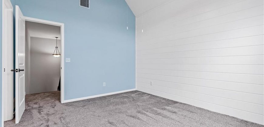 Homes for Sale in Smithville, MO 64089 | 607  Indian Trail Court