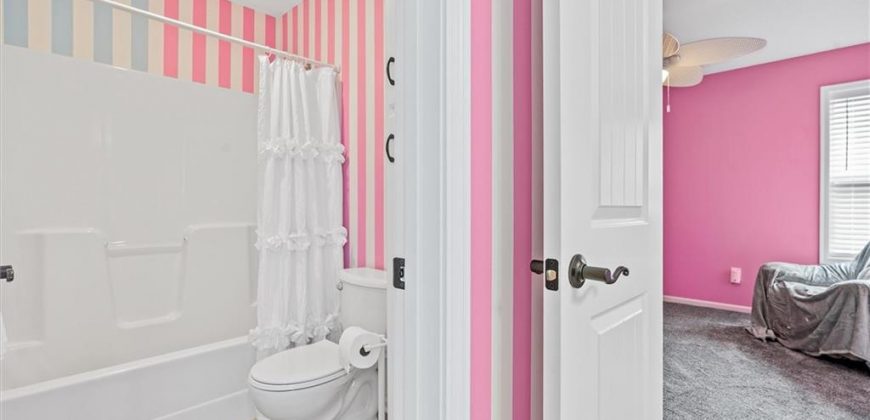 Homes for Sale in Smithville, MO 64089 | 607  Indian Trail Court