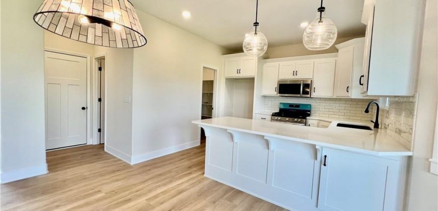 Homes for Sale in Liberty, MO 64068 | 1929  Longview Drive