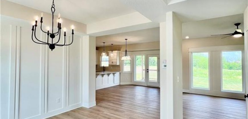 Homes for Sale in Liberty, MO 64068 | 1929  Longview Drive