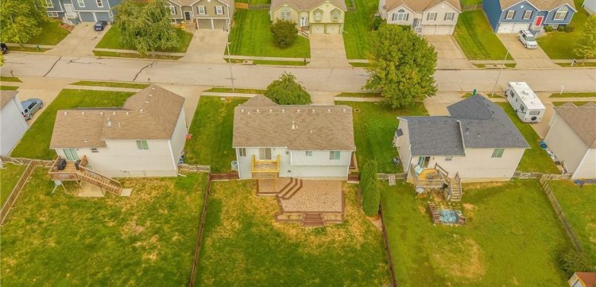 Homes for Sale in Kansas City, MO 64157 | 9103 NE 116th Place