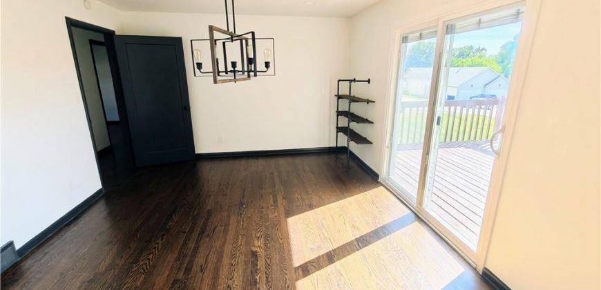 Homes for Sale in Gladstone, MO 64118 | 7108 N Broadway Street