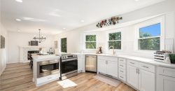 Homes for Sale in Parkville, MO 64152 | 12020 N Windbrook Court