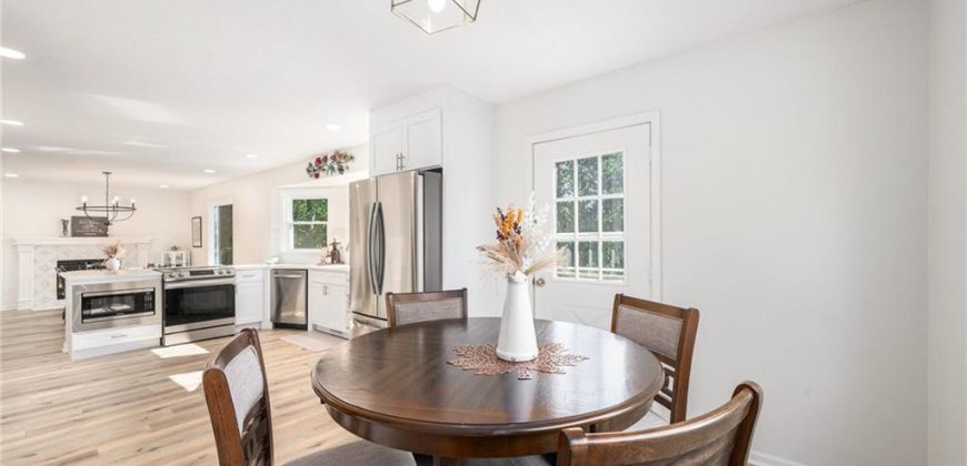 Homes for Sale in Parkville, MO 64152 | 12020 N Windbrook Court