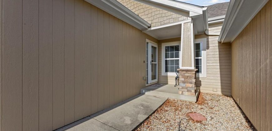 Homes for Sale in Smithville, MO 64089 | 14816  Ashmont Lane