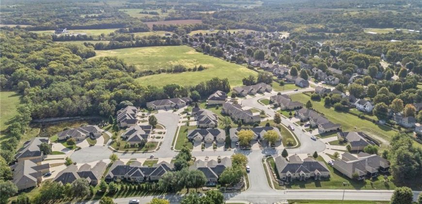 Homes for Sale in Smithville, MO 64089 | 14816  Ashmont Lane