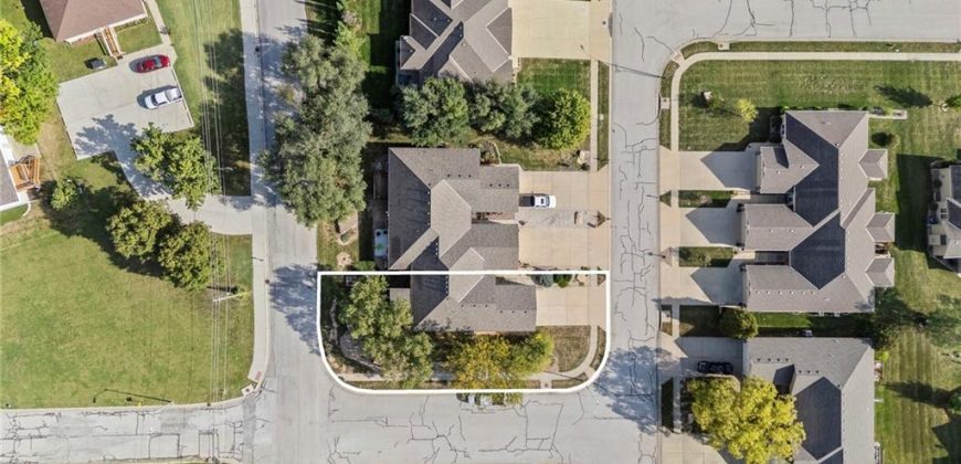 Homes for Sale in Smithville, MO 64089 | 14816  Ashmont Lane