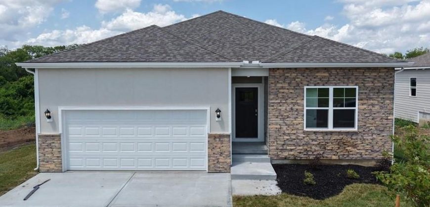 Homes for Sale in Platte City, MO 64079 | 2705  Mercer Lane