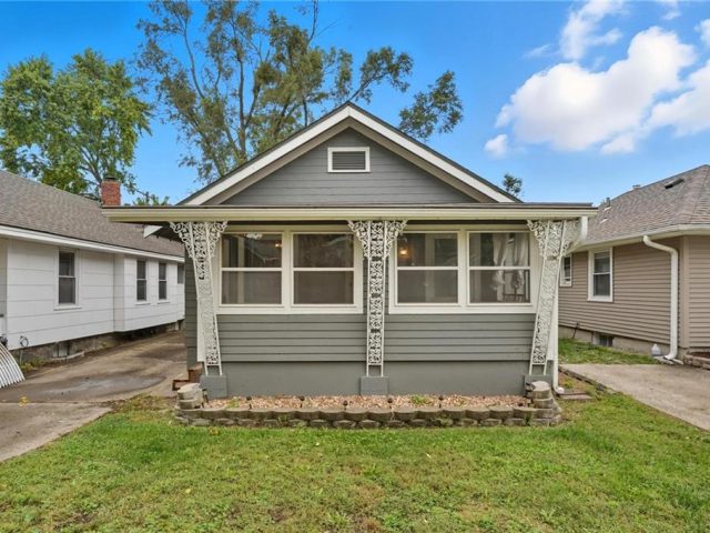 Homes for Sale in North Kansas City, MO 64116 | 1023 E 22nd Avenue