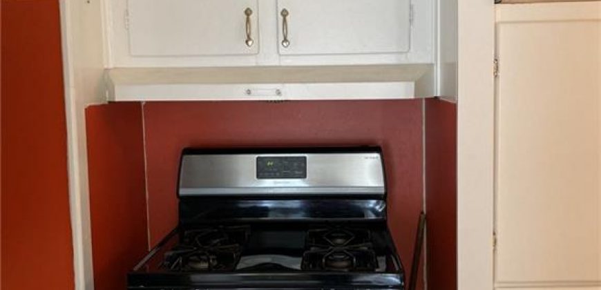 Homes for Sale in Kansas City, MO 64116 | 807 NE 46th Street