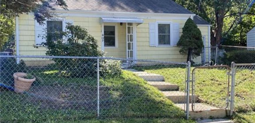 Homes for Sale in Kansas City, MO 64116 | 807 NE 46th Street