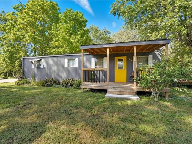 Homes for Sale in Holt, MO 64048 | 610  Water Street