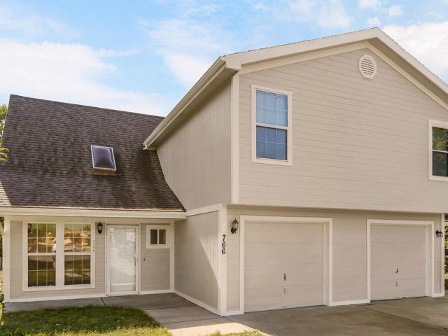 Homes for Sale in Liberty, MO 64068 | 766  Spring Circle