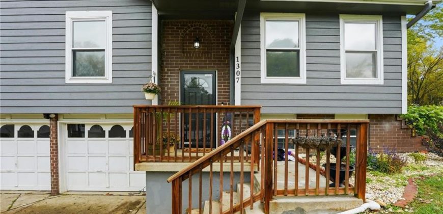 Homes for Sale in Excelsior Springs, MO 64024 | 1307  Michele Drive Homes for Sale in Excelsior Springs, MO 64024 | 1307  Michele Drive