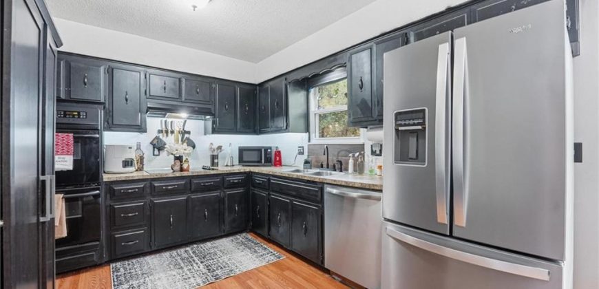 Homes for Sale in Excelsior Springs, MO 64024 | 1307  Michele Drive Homes for Sale in Excelsior Springs, MO 64024 | 1307  Michele Drive