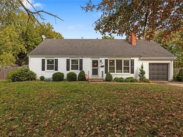 Homes for Sale in Kansas City, MO 64116 | 3409 NE MOHAWK Lane
