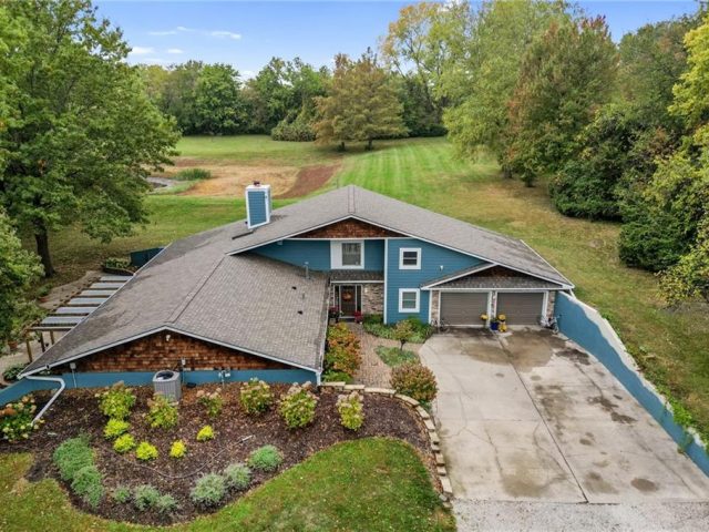 Homes for Sale in Excelsior Springs, MO 64024 | 1606  Lynn Road