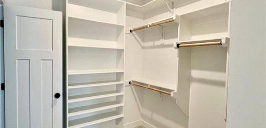 Homes for Sale in Liberty, MO 64068 | 1913  Longview Drive Homes for Sale in Liberty, MO 64068 | 1913  Longview Drive