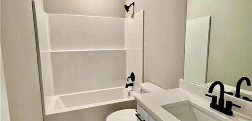 Homes for Sale in Liberty, MO 64068 | 1913  Longview Drive Homes for Sale in Liberty, MO 64068 | 1913  Longview Drive