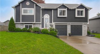 Homes for Sale in Kansas City, MO 64157 | 11609 N Manning Avenue