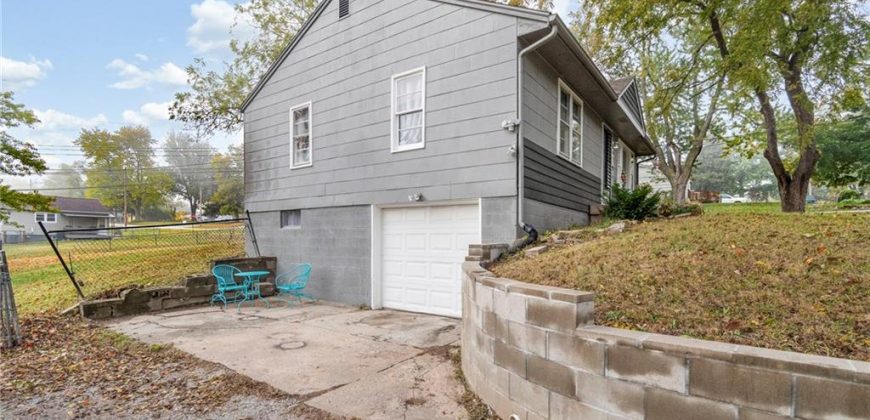 Homes for Sale in Kansas City, MO 64117 | 4801 NE 46th Terrace Homes for Sale in Kansas City, MO 64117 | 4801 NE 46th Terrace