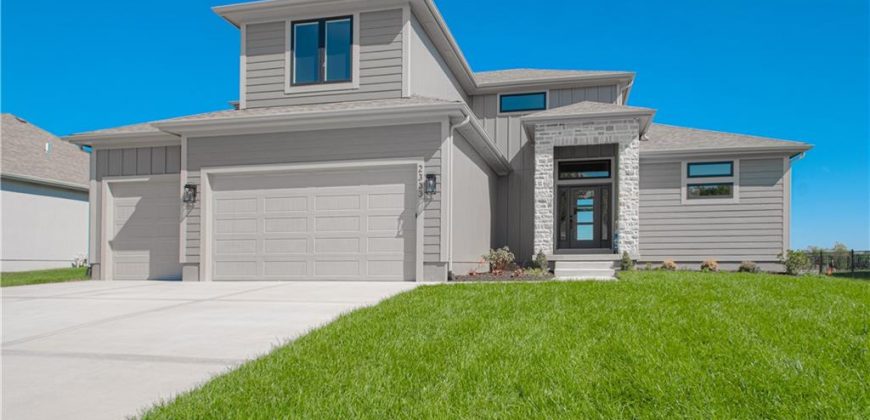 Homes for Sale in Kearney, MO 64060 | 2333  Fishing Lane