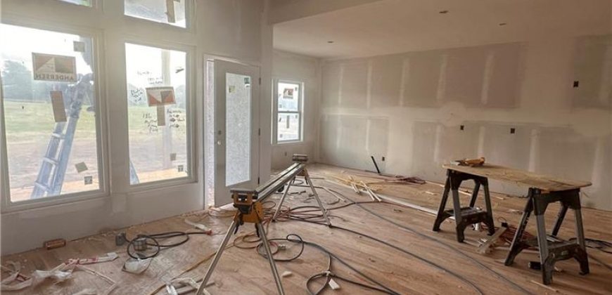 Homes for Sale in Kearney, MO 64060 | 2125  Greenfield Point