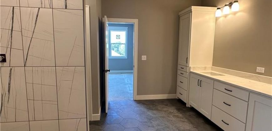 Homes for Sale in Kearney, MO 64060 | 2316  Larkspur Lane