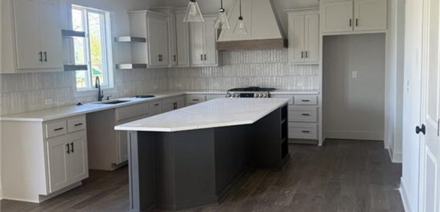 Homes for Sale in Kansas City, MO 64156 | 9011 N Colorado Avenue