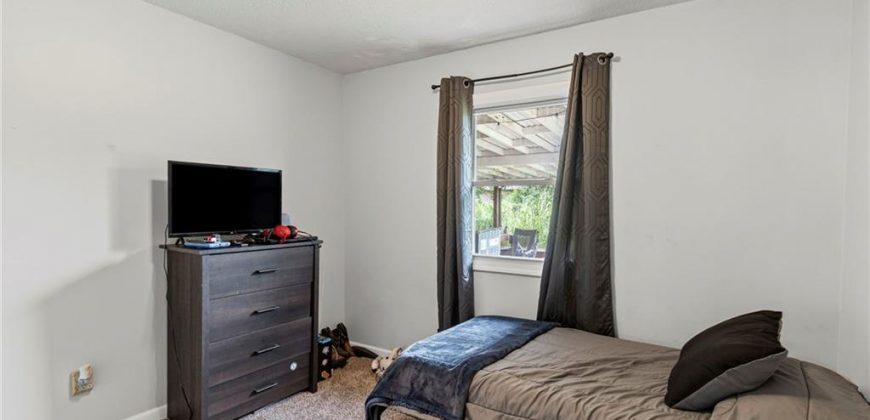 Homes for Sale in Excelsior Springs, MO 64024 | 1009  Miss Belle Street