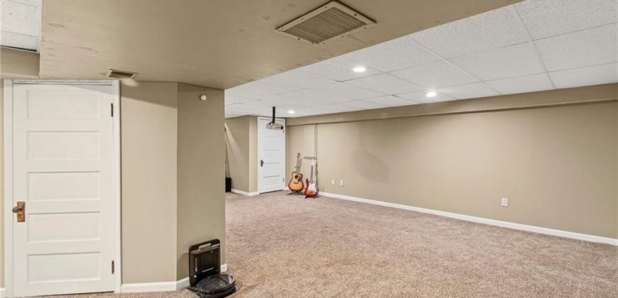 Homes for Sale in Excelsior Springs, MO 64024 | 1009  Miss Belle Street