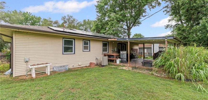 Homes for Sale in Excelsior Springs, MO 64024 | 1009  Miss Belle Street